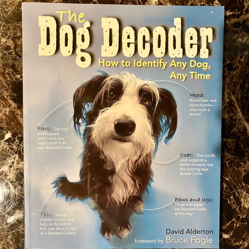 Dog Identify Breed Book, 192 pages 11in x 9in